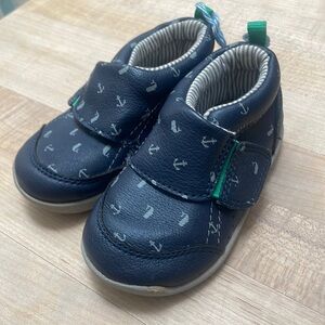 Carters boys play shoes